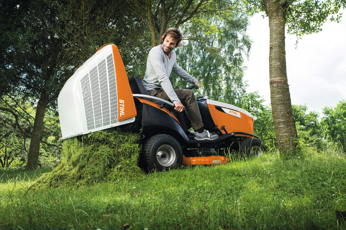 STIHL traktorek ogrodowy RT 6112 ZL - zdjęcie 7