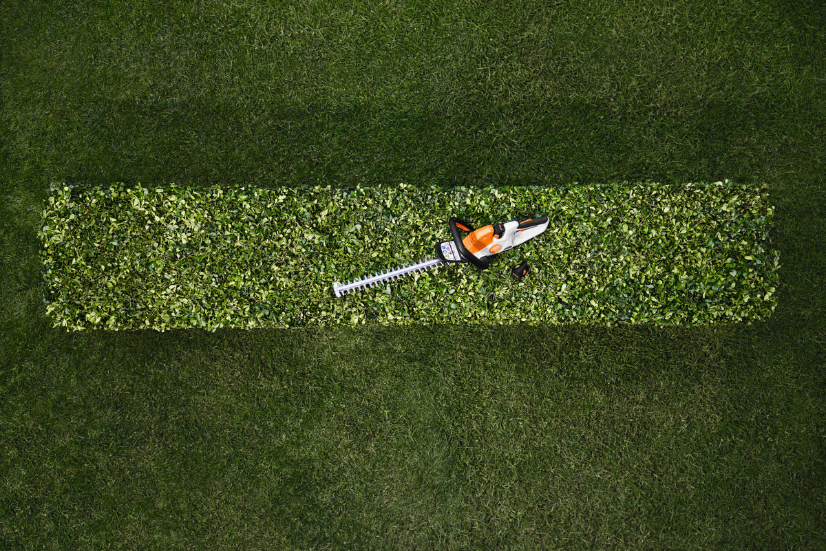 STIHL nożyce do żywopłotu akumulatorowe HSA 40 zestaw z 2 akumulatorami AS 2 i ładowarką ALS 31 - zdjęcie 6