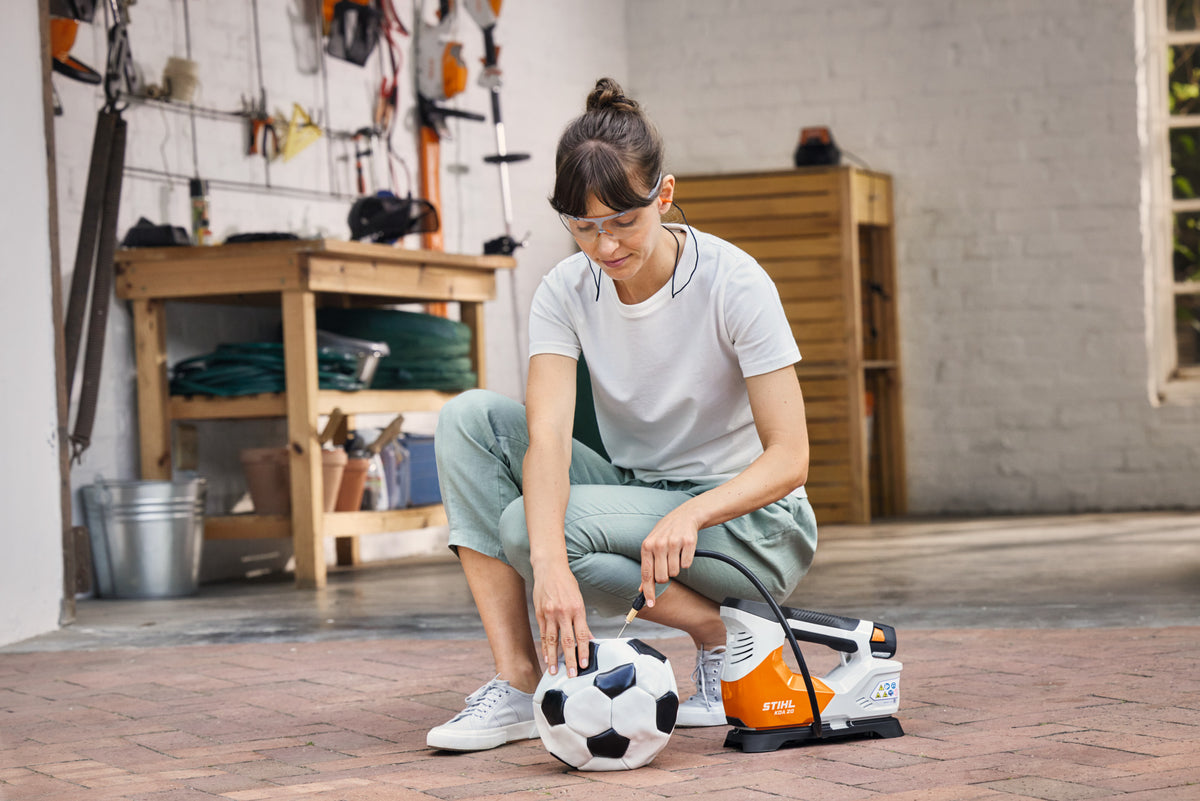 STIHL kompresor akumulatorowy KOA 20 bez akumulatora i ładowarki - zdjęcie 9
