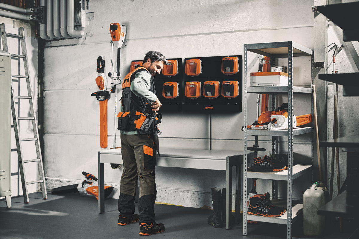 STIHL uchwyt ścienny do ładowarek CR 6 - zdjęcie 2
