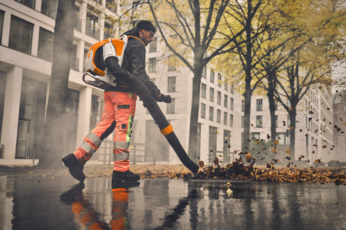 STIHL dmuchawa do liści plecakowa akumulatorowa BRA 600 B (bez akumulatora i ładowarki) - zdjęcie 10