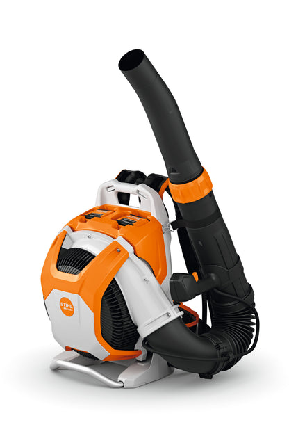 STIHL dmuchawa do liści plecakowa akumulatorowa BRA 600 B (bez akumulatora i ładowarki) - zdjęcie 3