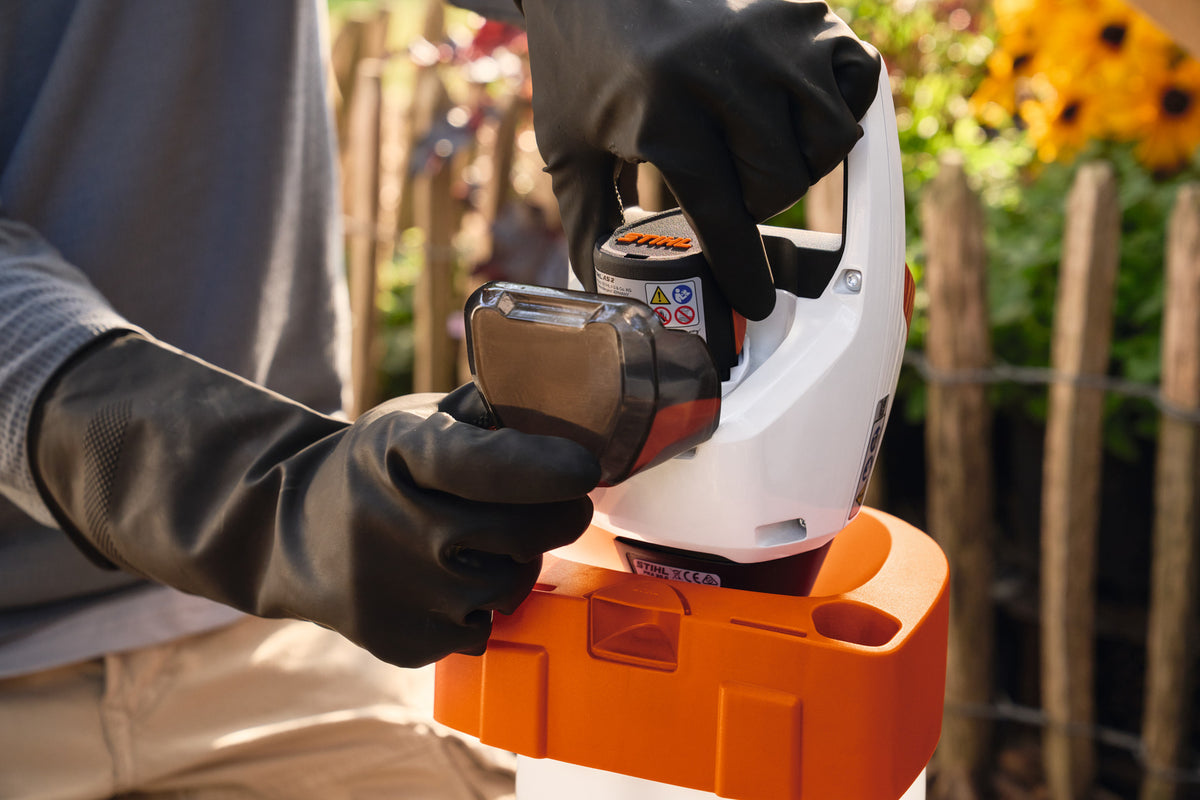 STIHL opryskiwacz akumulatorowy SGA 30 (bez akumulatora i ładowarki) - zdjęcie 4