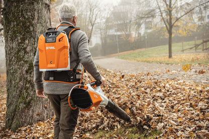 STIHL dmuchawa akumulatorowa BGA 200 (zestaw z komfortowym systemem nośnym, bez akumulatora i ładowarki) - zdjęcie 3