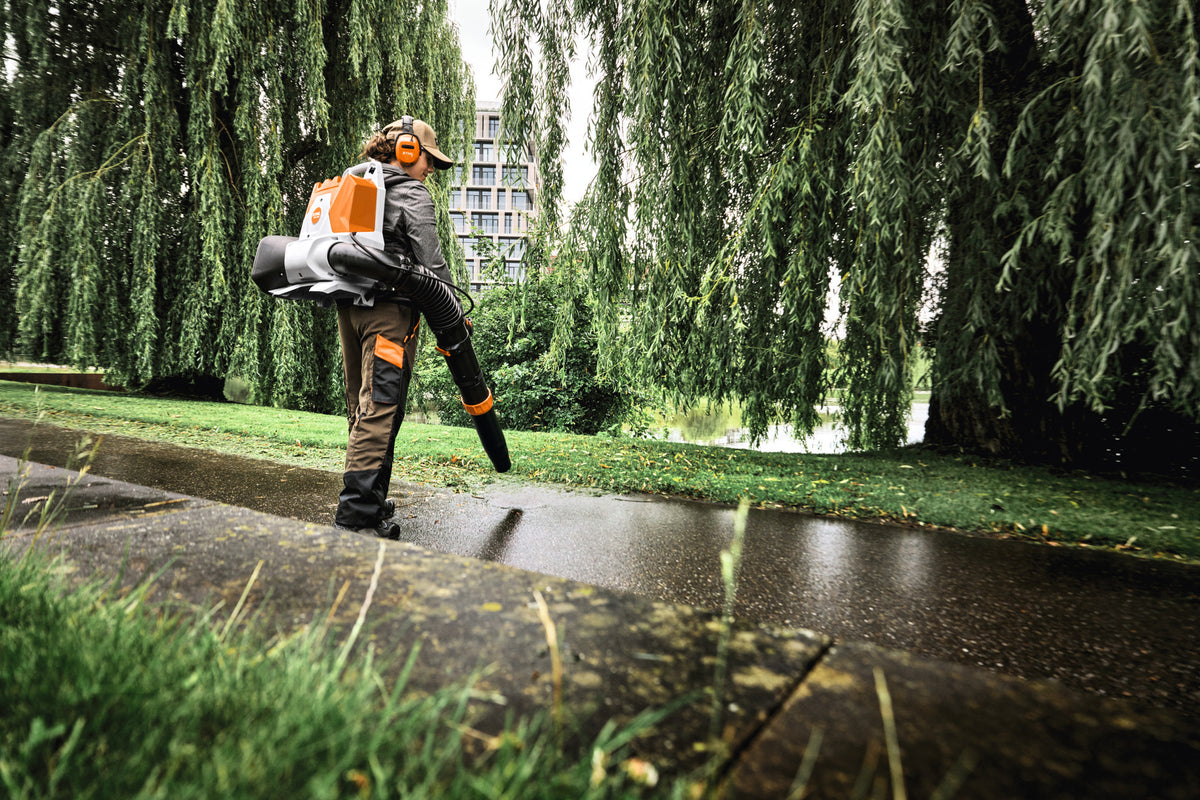 STIHL dmuchawa do liści plecakowa BRA 200 (bez akumulatora i ładowarki) - zdjęcie 5