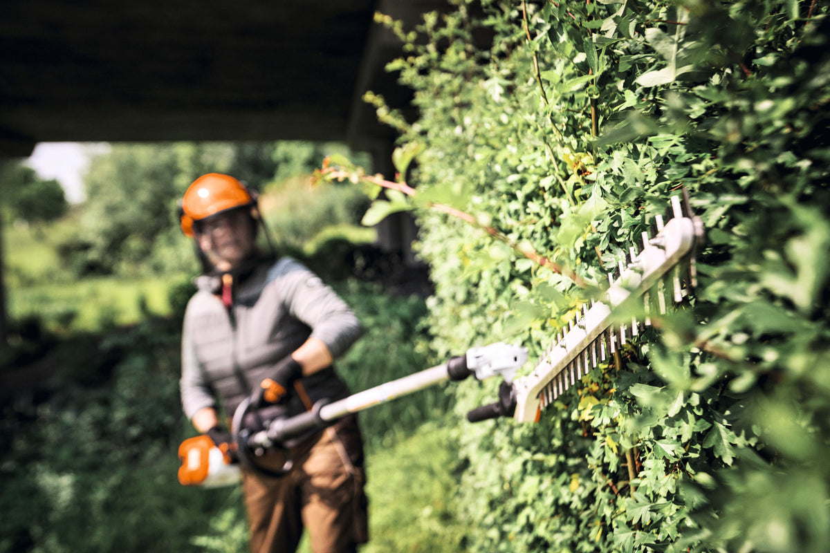 STIHL nożyce do żywopłotu na wysięgniku HLA 140 B (akumulatorowe, 60 cm, bez akumulatora i ładowarki) - zdjęcie 4