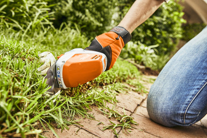 STIHL nożyce do krzewów i trawy akumulatorowe HSA 26 zestaw AS 2 + ALS 31 - zdjęcie 4