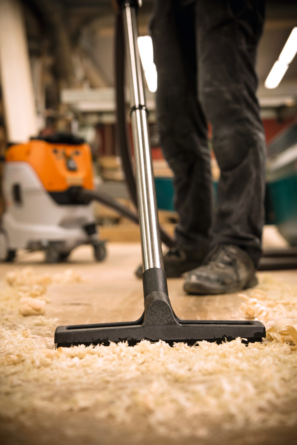 STIHL odkurzacz na mokro i sucho SE 133 ME (klasa pyłu M, z gniazdem do elektronarzędzi) - zdjęcie 4