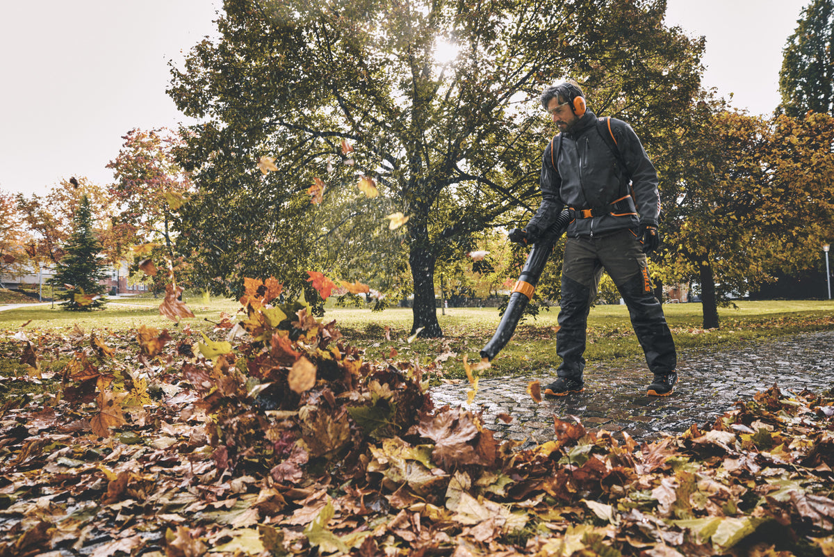 STIHL dmuchawa do liści akumulatorowa BGA 300 (plecakowa, bez akumulatora i ładowarki) - zdjęcie 10