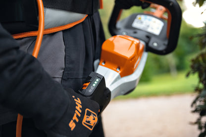STIHL nożyce do żywopłotu akumulatorowe HSA 130 R 60 cm (bez akumulatora i ładowarki) - zdjęcie 5