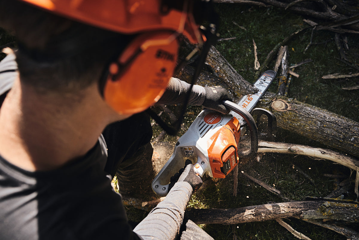 STIHL pilarka łańcuchowa akumulatorowa MSA 220 C-B 35 cm (bez akumulatora i ładowarki) - zdjęcie 5